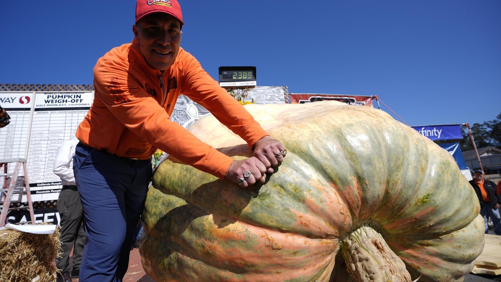 Anoka County pumpkin grower wins California title for 5th time in 7 years — WCCO / CBS Minnesota, Frisco Arts news