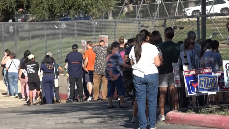 Early voters in Bexar County say voting machines are 'switching' up their selections. Election officials are 'monitoring closely.' — KENS 5 (San Antonio), Frisco Community news
